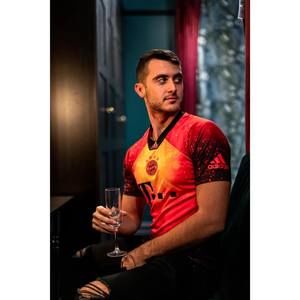 Meet your Posher, Ciziano
